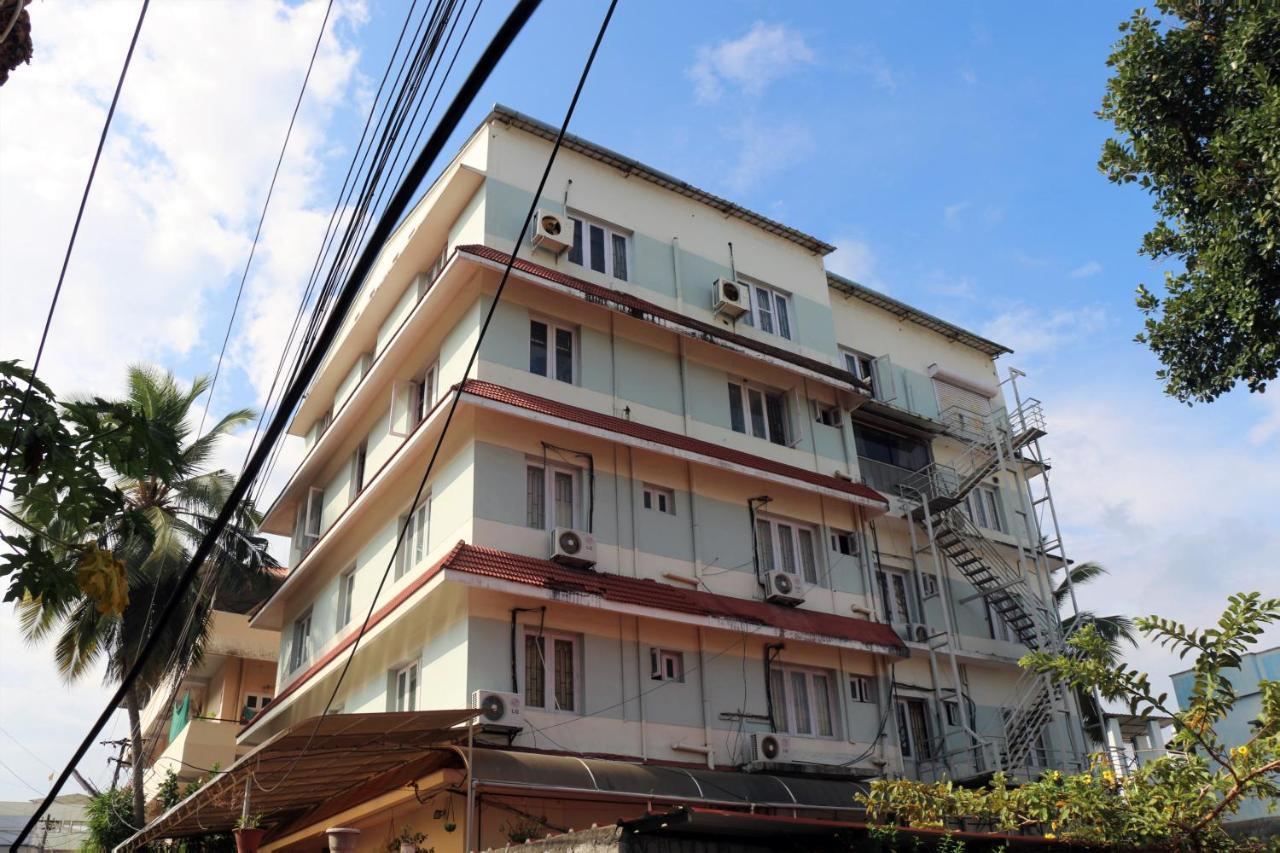 East Coast Hotel Thiruvananthapuram Екстериор снимка