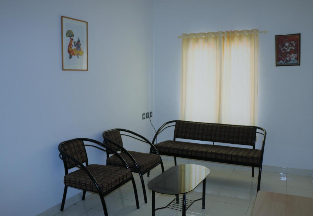 East Coast Hotel Thiruvananthapuram Екстериор снимка