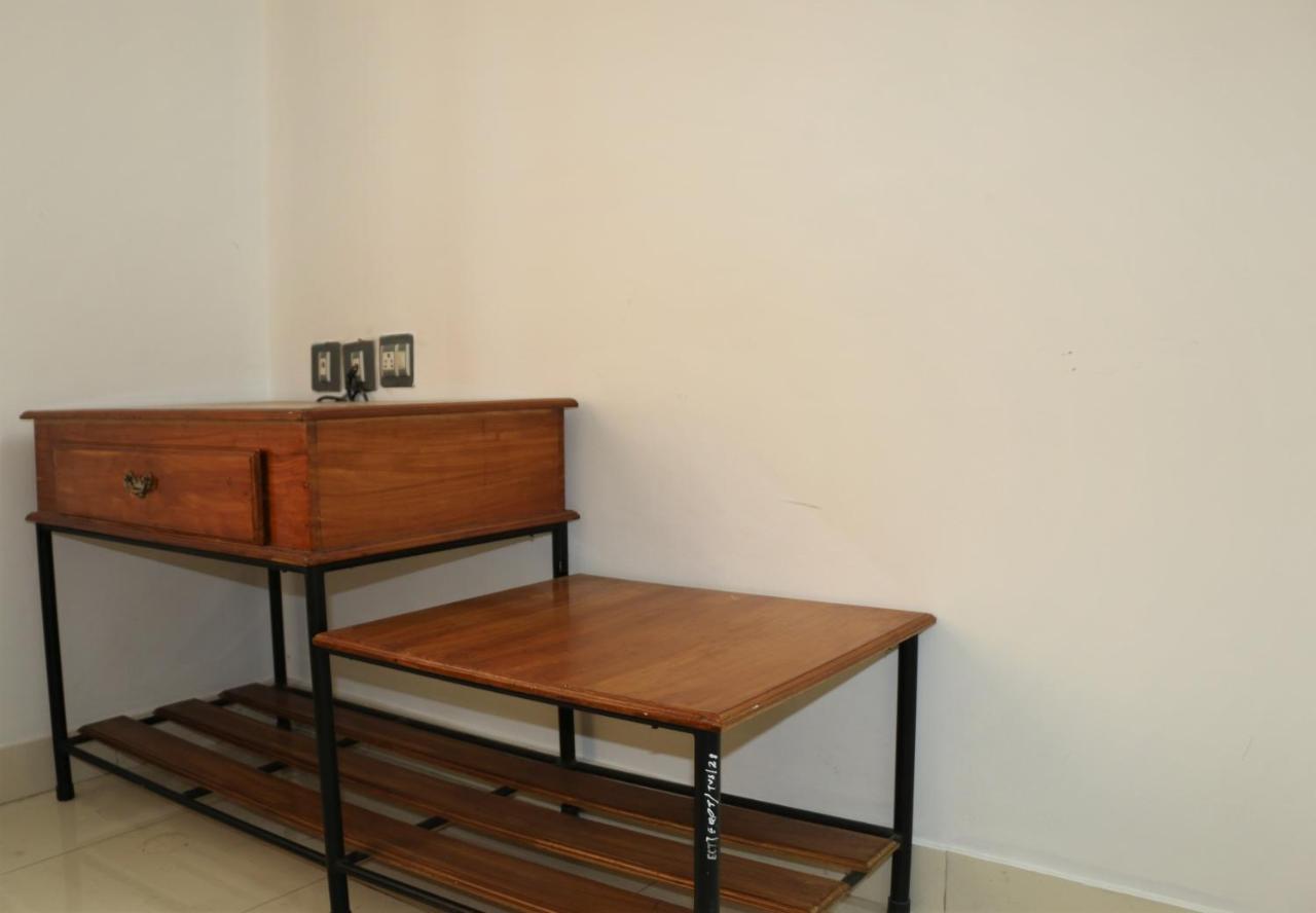 East Coast Hotel Thiruvananthapuram Екстериор снимка